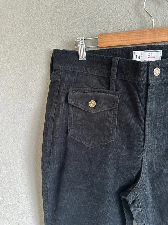 NWT Gap 70s Flare High-Rise Black Corduroy Pants 14 Short - Picture 7 of 15